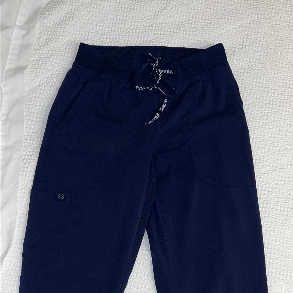 Women’s med couture jogger scrub pants